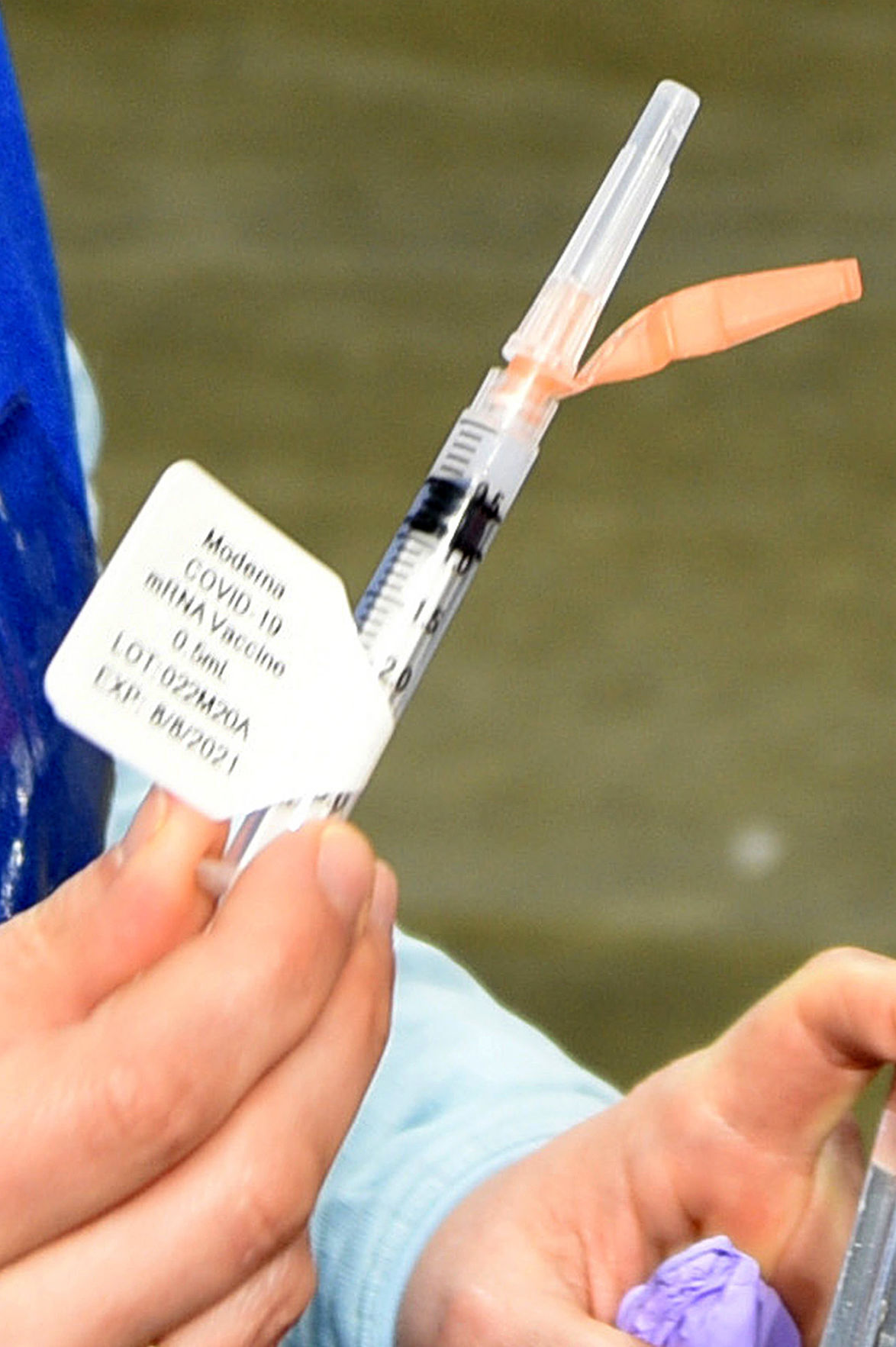 COVID-19 vaccination nurses
